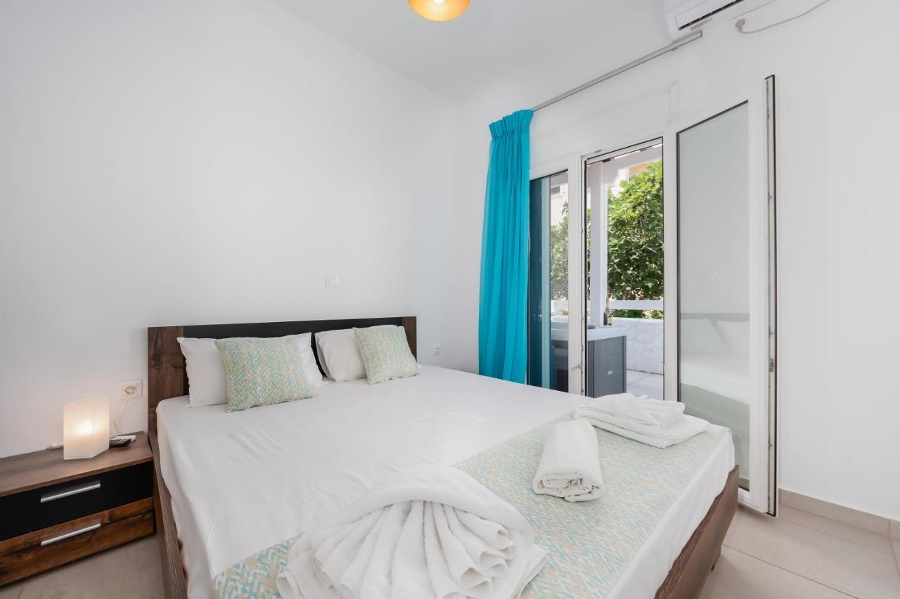 Anzuelo Apartments Megalochori  外观 照片